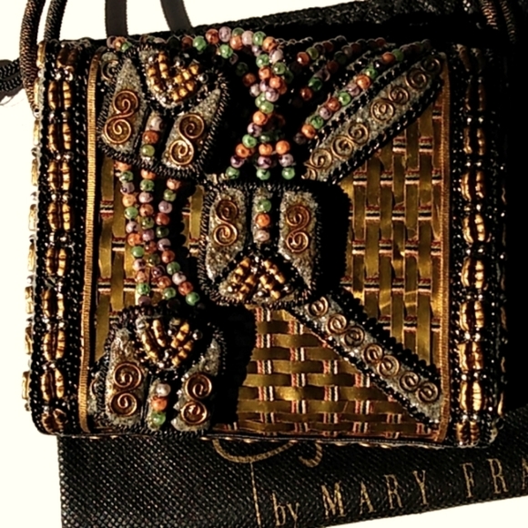 MARY FRANCES EVENING MID SMALL HANDLE  HANDBAG COLLECTIBLE Regency Core - Picture 8 of 14